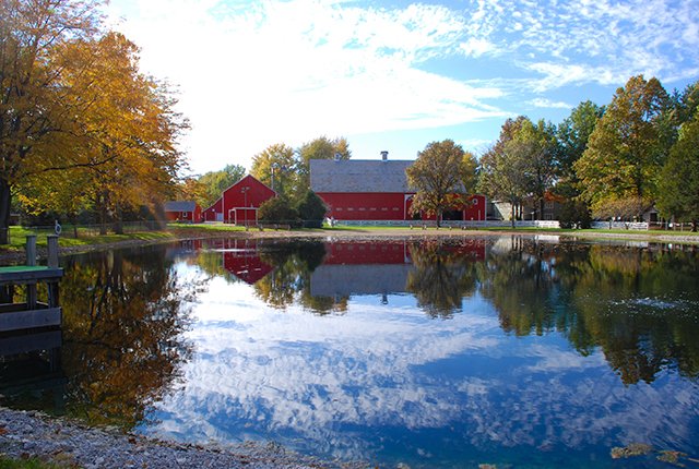 thewayintnl's tweet photo. Every year we delight in the fall colors of beautiful Ohio.  Check here for glimpses of The Way International:  https://t.co/kuQwwR3q6k https://t.co/ni1XH8nNDz