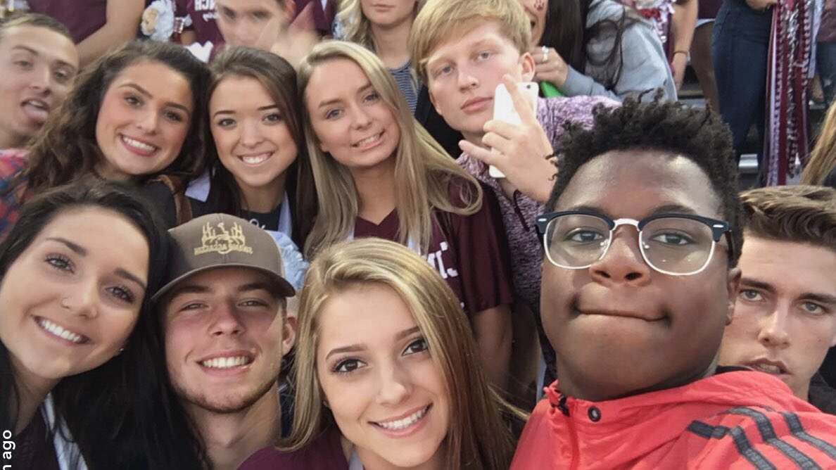 Masonhines08's tweet image. Blessed