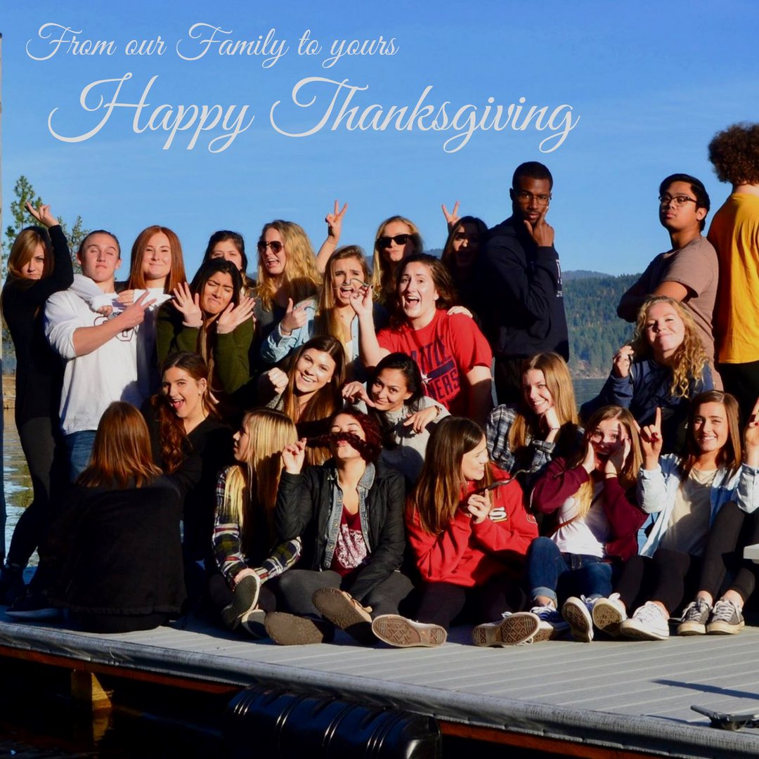 Grateful for 28 goons!! Wishing everyone happiest of turkey days🍗❤️