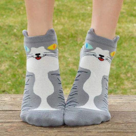 ReadADamnBook's tweet image. 3D Animals Cat Footprints Striped Cartoon Socks- $2.52 xxprezion.com/products/3d-an…