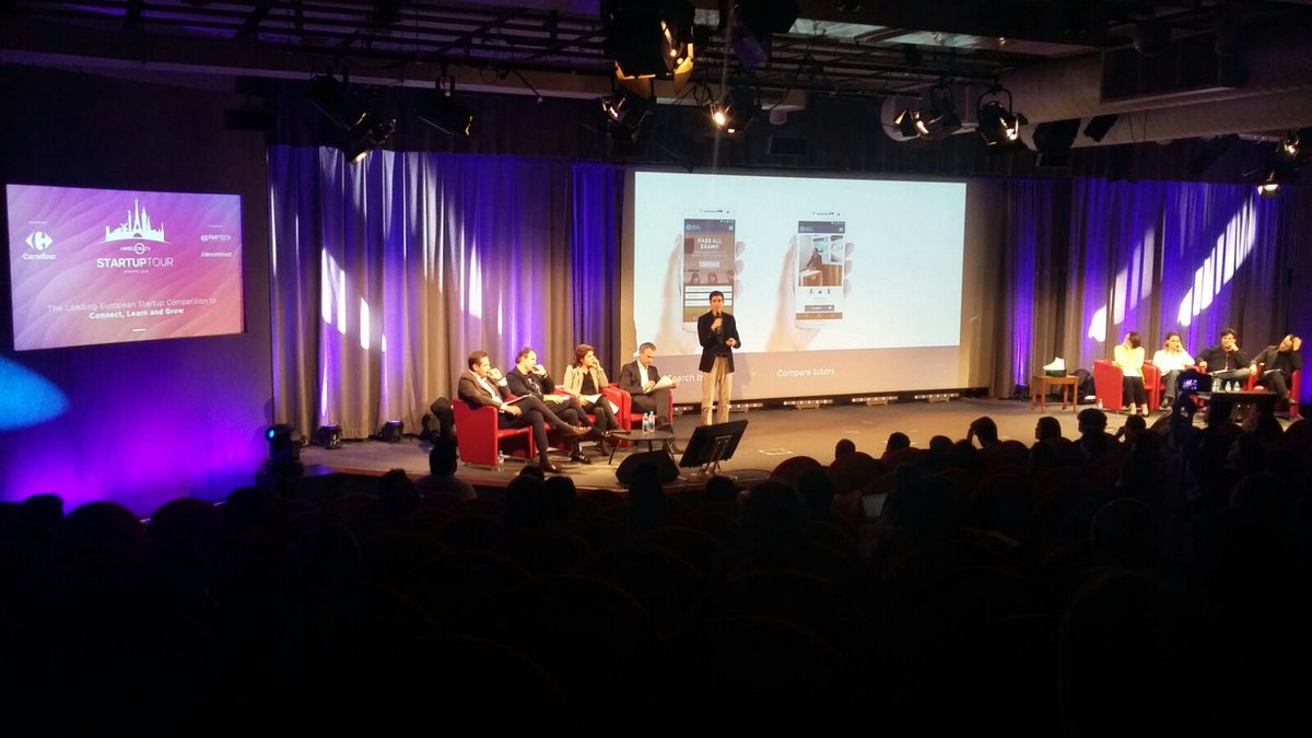 HandsOn_TV's tweet photo. Now on the stage @jordi_llonch pitching @sharingacademy, a peer-to-peer tutoring marketplace for university students. #StartupTour #Finals https://t.co/wgOkHfkZJA