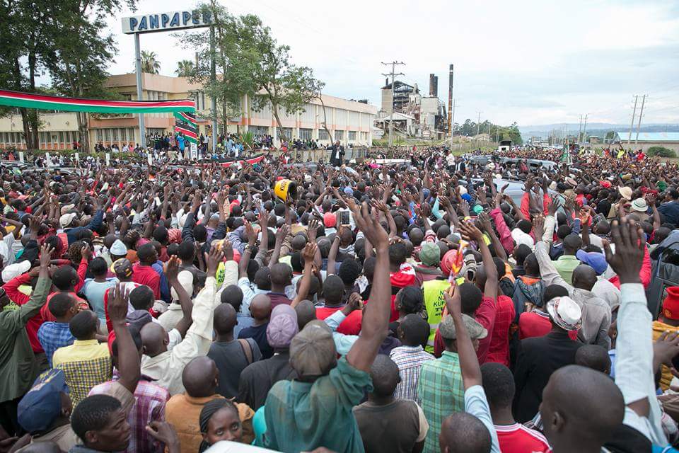 HonWashiali's tweet photo. With President Uhuru Kenyatta today in Bungoma County. https://t.co/KkFPOMIuK8