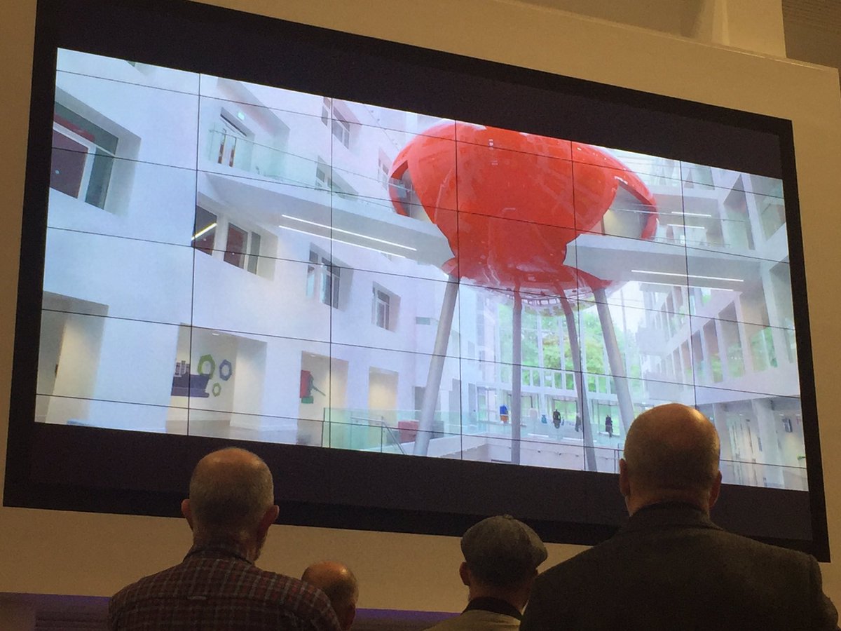 SolentUni's tweet photo. @osamasmkhan explains why #SolentSpark is so brilliant at #SolentDesignAwards https://t.co/cZH5dDTD8Y