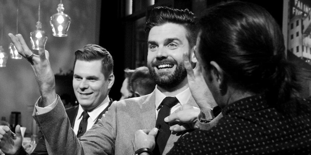 HuffPostQuebec's tweet photo. Qui remplacera @jpwauthier à @deuxhommesenor? Votez ici! https://t.co/vAmMwXnm5x https://t.co/MmA2KXqPur