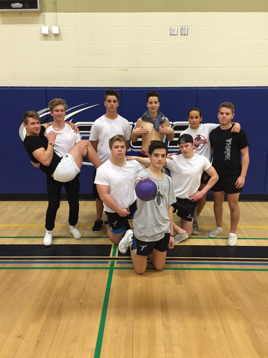 DodgeFathers666's tweet photo. After 2 years of early morning training and late night gym sessions, we finally did it. The #DodgeDaddies went 89-0! https://t.co/3AAs9GBR2T