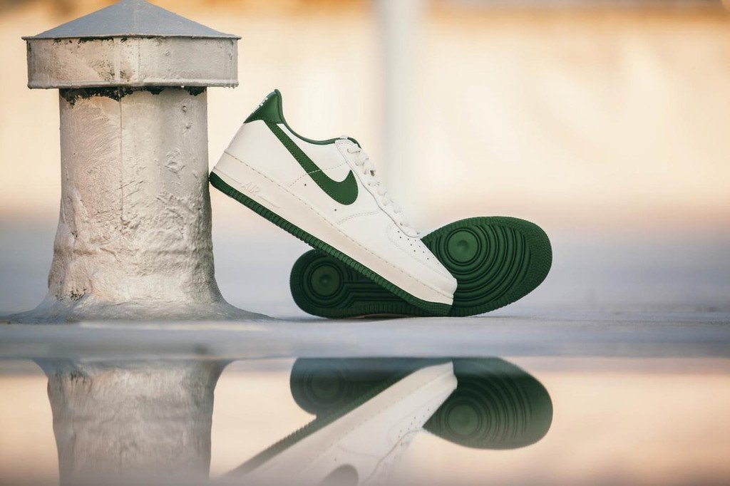 moesest1985's tweet photo. Nike Air Force 1 Low Retro
845053-101
$120 Men

#nike #moesknows

Available at select Moe'… https://t.co/jnf3iLSMcK https://t.co/jmm8ExpdL1