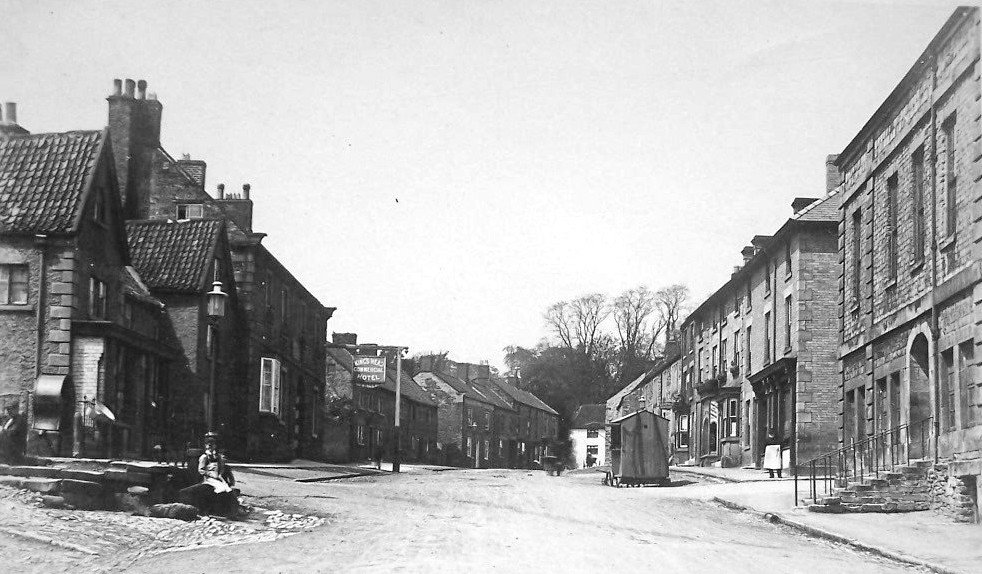 Kirkby_Event's tweet photo. The location for our market this Saturday. Looks a bit different now...

Visit the local history group stall: https://t.co/Al6AxYSDRQ https://t.co/SSXrUUf8I8
