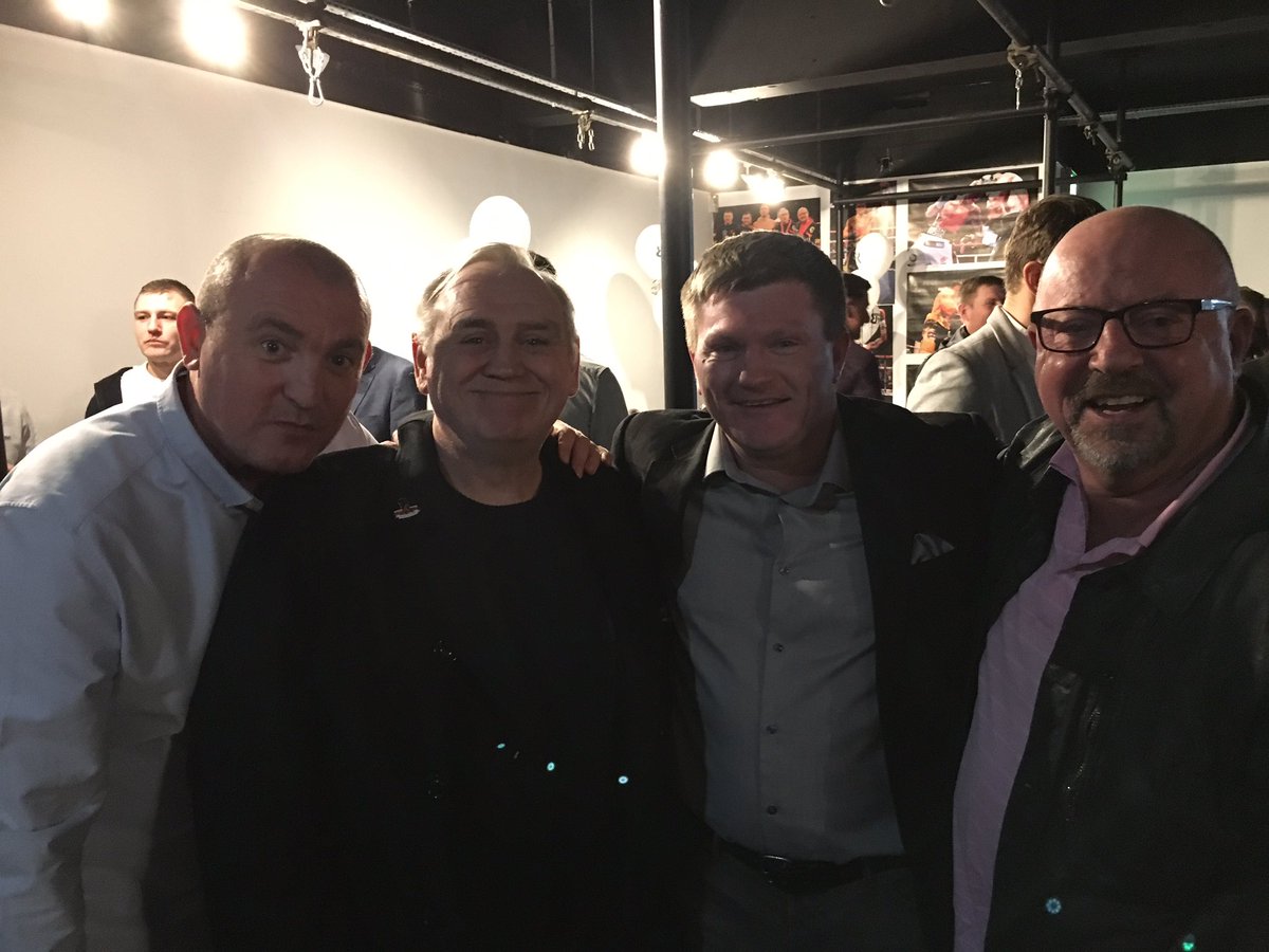 Great opening <a href="/Brian_Lion_Rose/">Brian Rose</a> gym in Blackpool with my mates. <a href="/lardyboy5/">Lee garvey</a> <a href="/joeyblower/">joey blower</a> <a href="/bobby_rimmer/">Bobby rimmer</a> Kerry Kayes. Great great gym.