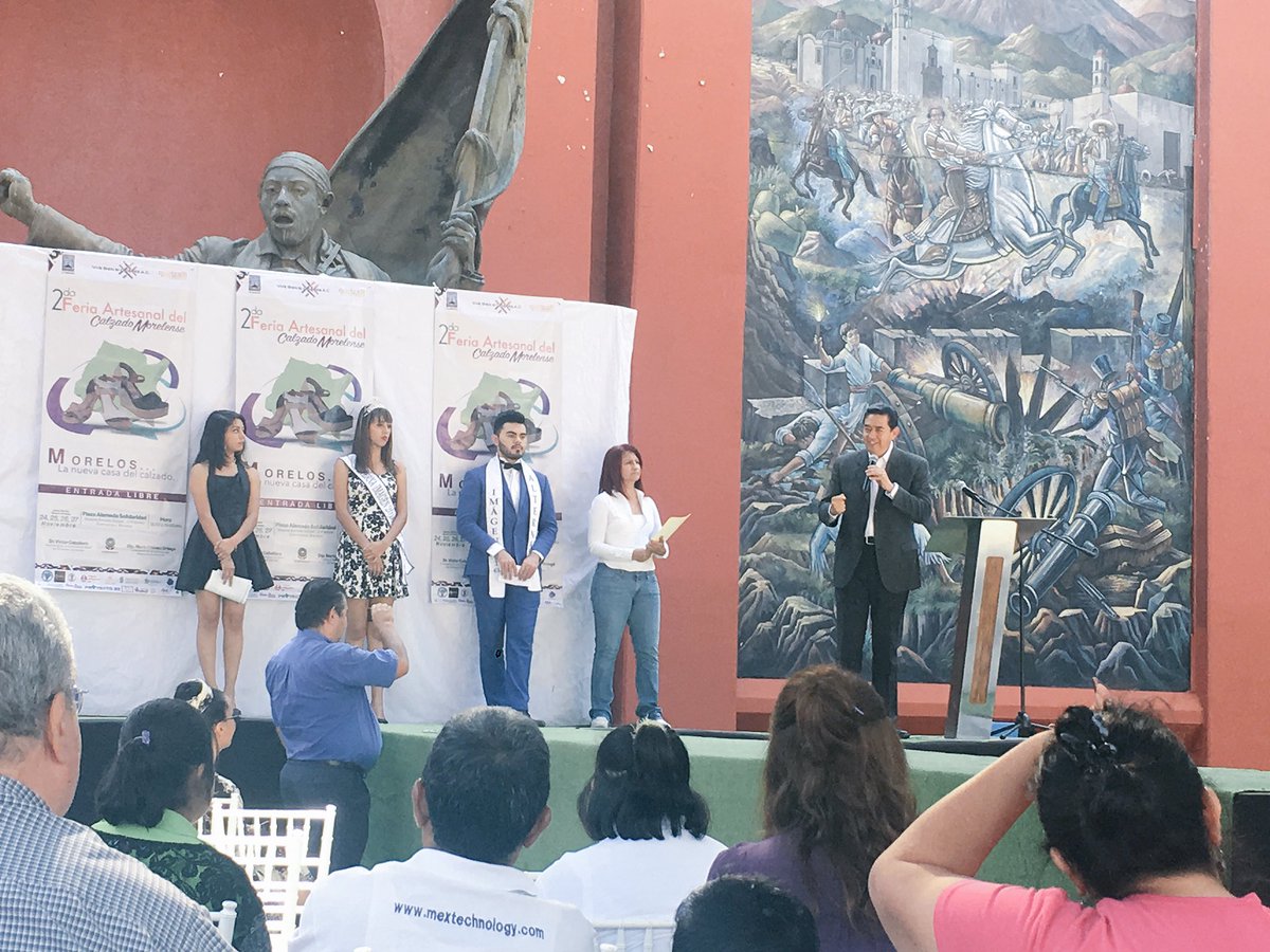 CaballeroSolano's tweet photo. Apoyemos a nuestros artesanos morelenses el impulso de nuestro desarrollo económico es trascendental para construir un #Morelos más próspero https://t.co/ID25djWS3C