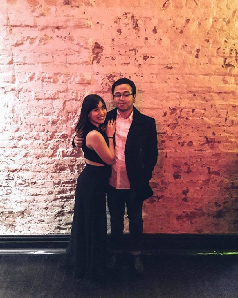 KriselleMG's tweet photo. I'll take any reason to dress upβ¨
#gradball2016 https://t.co/fZOFW9tlb6