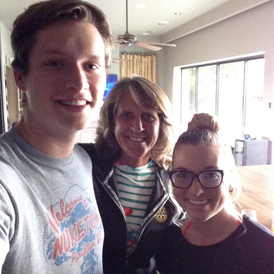TmarTn's tweet image. Thankful for these beautiful ladies in my life