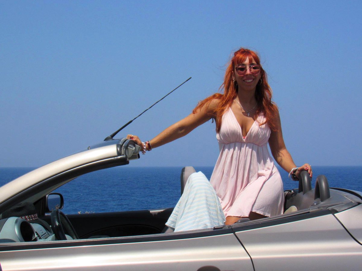ErikaValiente's tweet photo. Fines de semana en Santorini https://t.co/S4wxkxaBY6
