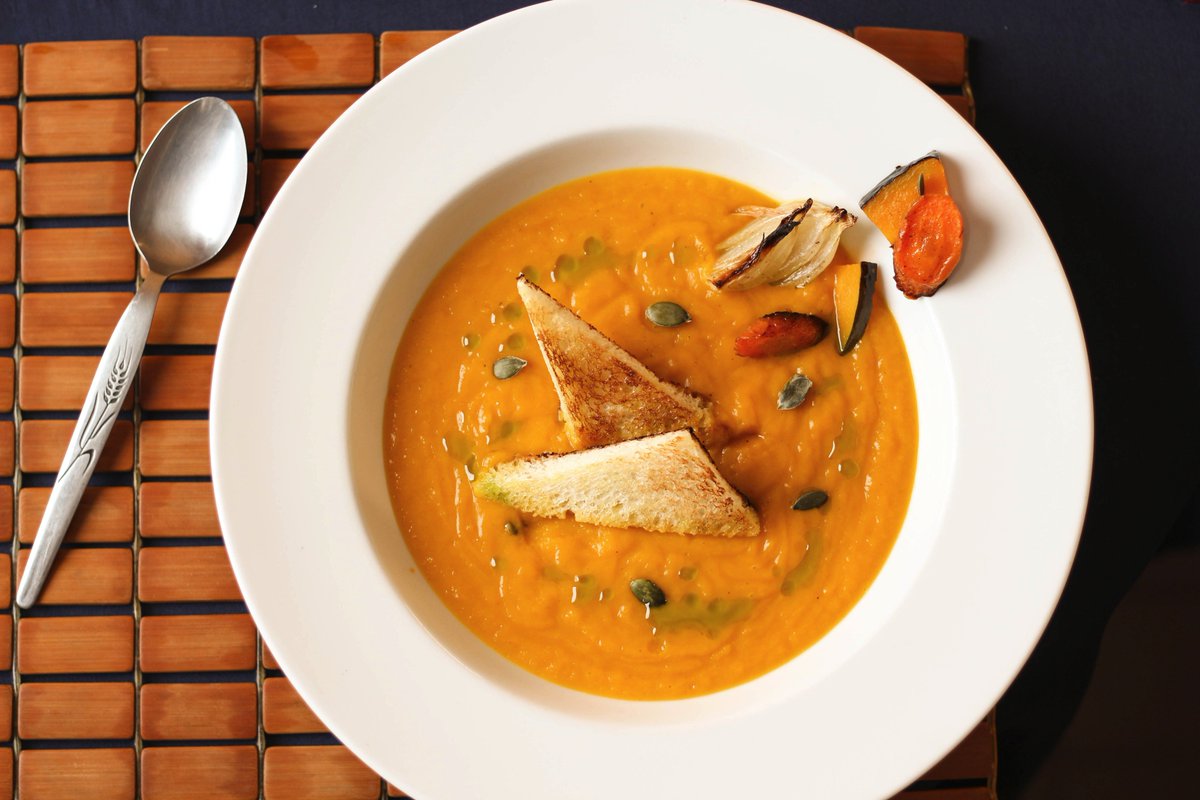 zakuvavanjeblog's tweet photo. Potaž od pečene bundeve!
Check it out! :)
#potaz #zakuvavanje #food #foodporn #bundeva
https://t.co/DtxA1anTMu https://t.co/2AW7r451ch