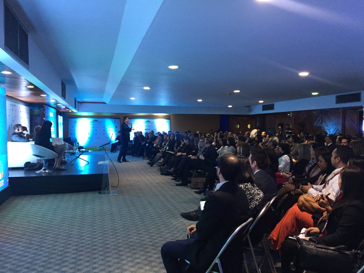 RCI_Colombia's tweet photo. Giovanni Anzola, Director de Relaciones Internacionales Universidad de La Salle @edunisalle (Colombia). Panel de Expertos. #LACHEC2016 https://t.co/hmjvZ4Rae6