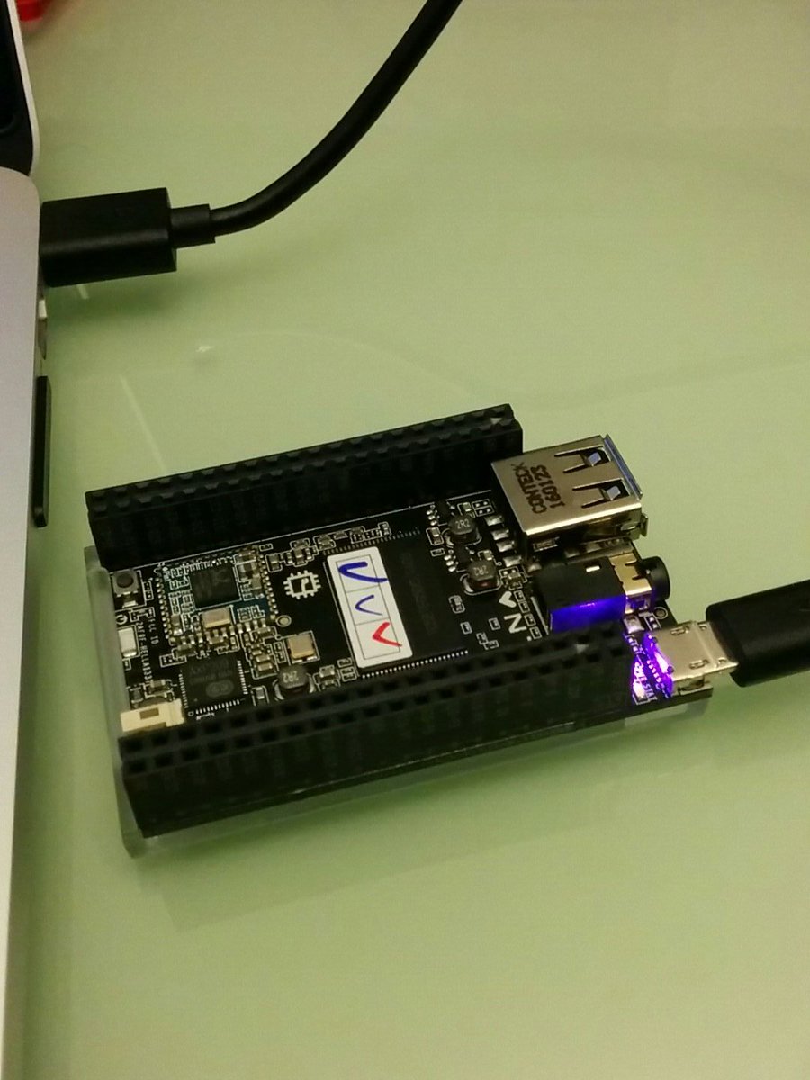 lucjuggery's tweet image. Just received my C.H.I.P, plugged it in a mac and set the wifi in command line. As simple as that ! #soundsgood #getchip