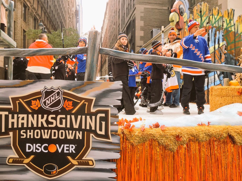 AllNewsKnights's tweet photo. Happy Thanksgiving it's a wonderful day for hockey! https://t.co/IpXyDbRED6