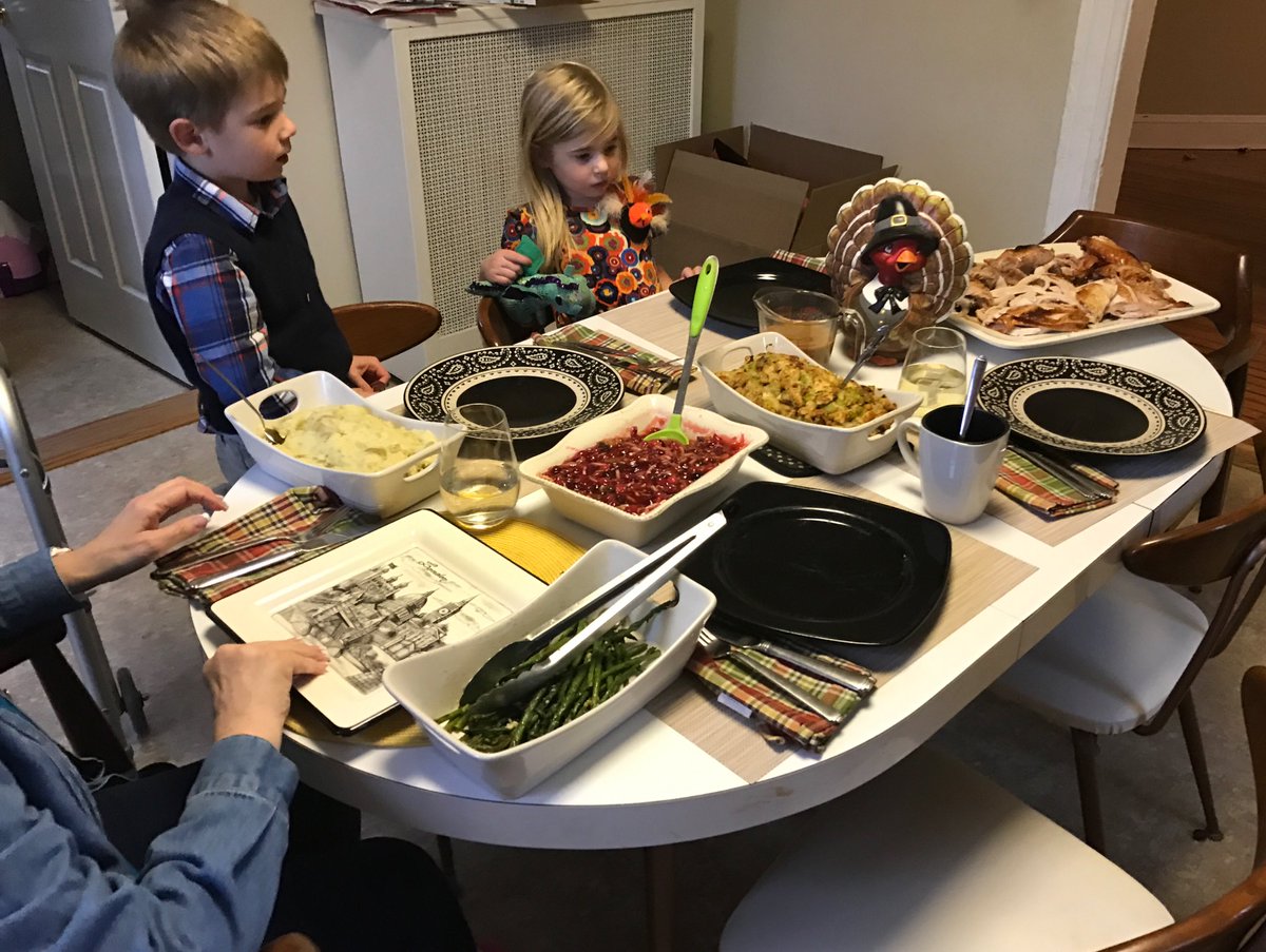 RocketsCulinary's tweet photo. This is Mrs K's Thanksgiving!! What does yours look like??? So thankful for each of you! 💞💞 https://t.co/qa36Bqx6DI