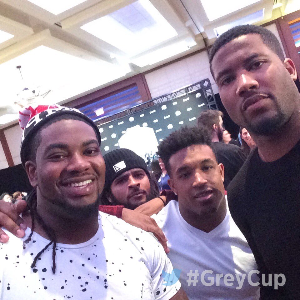 CFL's tweet photo. .@calstampeders loving that #GCMirror
#GreyCup https://t.co/VLit5EL9yR