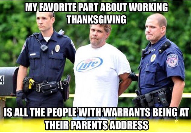 Daily_Cop_Quote's tweet photo. I wonder if he got to finish his mashed potatoes 😂

#knockknock #leo #protectandserve #ThinBlueLine https://t.co/GiExhfXnoR