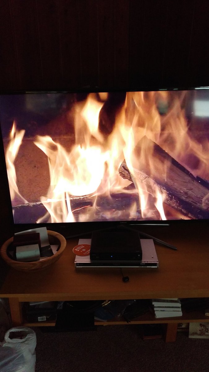 johnsheller's tweet image. Tis the season to enjoy the cable Yule Log in Hi Def!