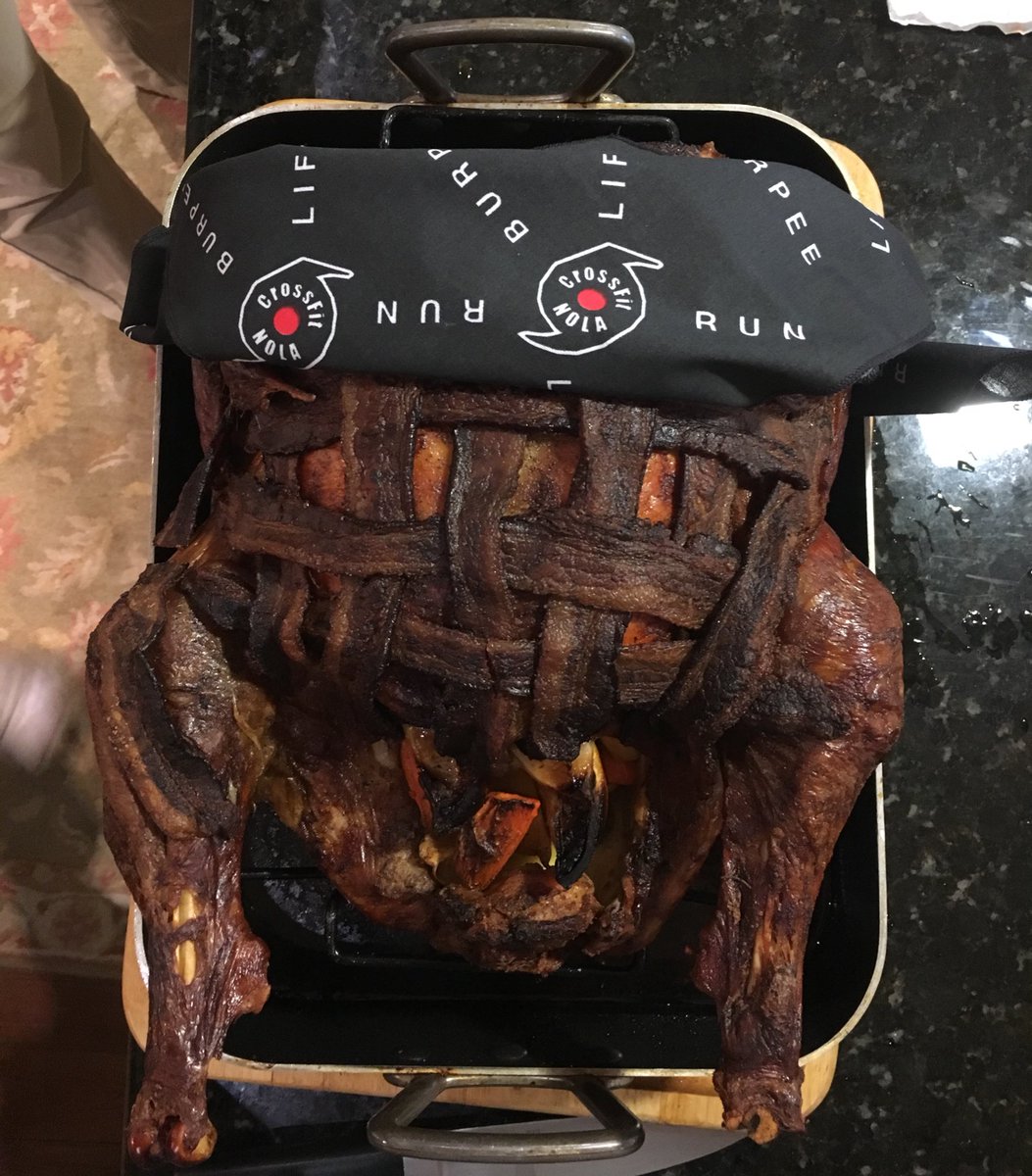 clarelacoste's tweet image. @THECrossFitNOLA Lift-Burpee-Run #24lbturkey #thanksgiving #dadsrequest #crossfitdad #crossfitnola