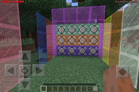 beta_mcpe1's tweet image. RETWEET if you want command blocks in a future #MCPE update?! :D