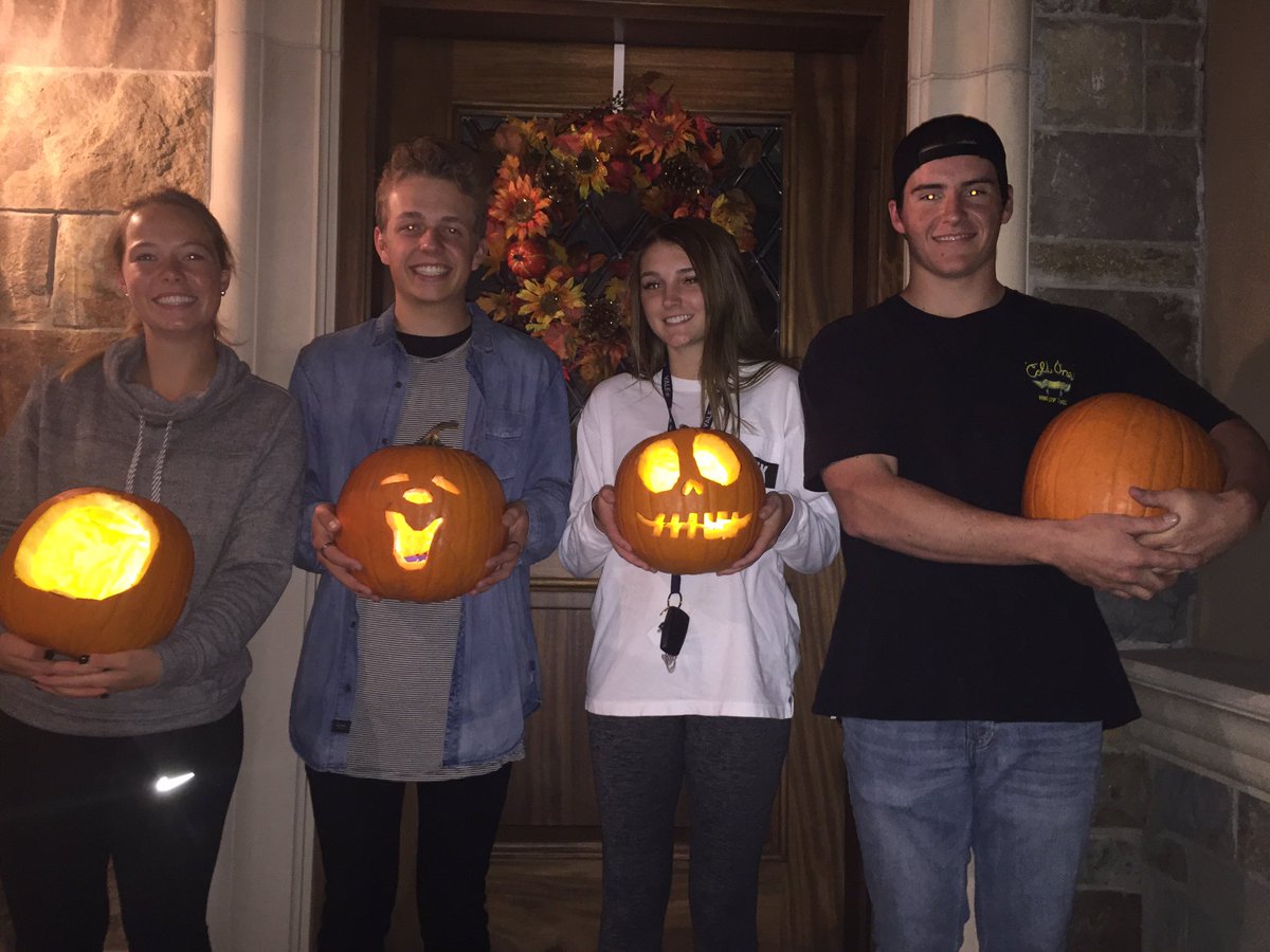 MadiMiller6's tweet photo. I'm so blessed ❣ https://t.co/EcjaW7TWFG