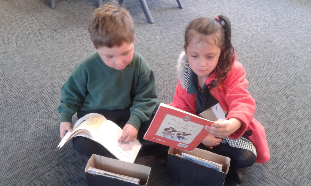 P1Bromleyschool's tweet photo. Buddy reading.  Practising listening skills as well as reading skills. https://t.co/Lilbsvp1qd