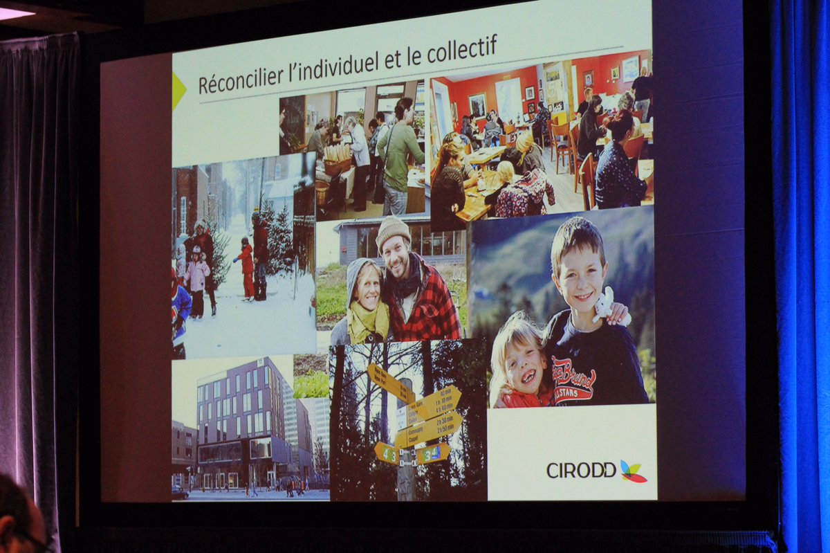 XMairesseNSimon's tweet photo. Excellente conférence de @Laure_Waridel sur la thématique du vivre autrement. #VVS2016 @reseau_qc_vvs https://t.co/sXCcgL04pw