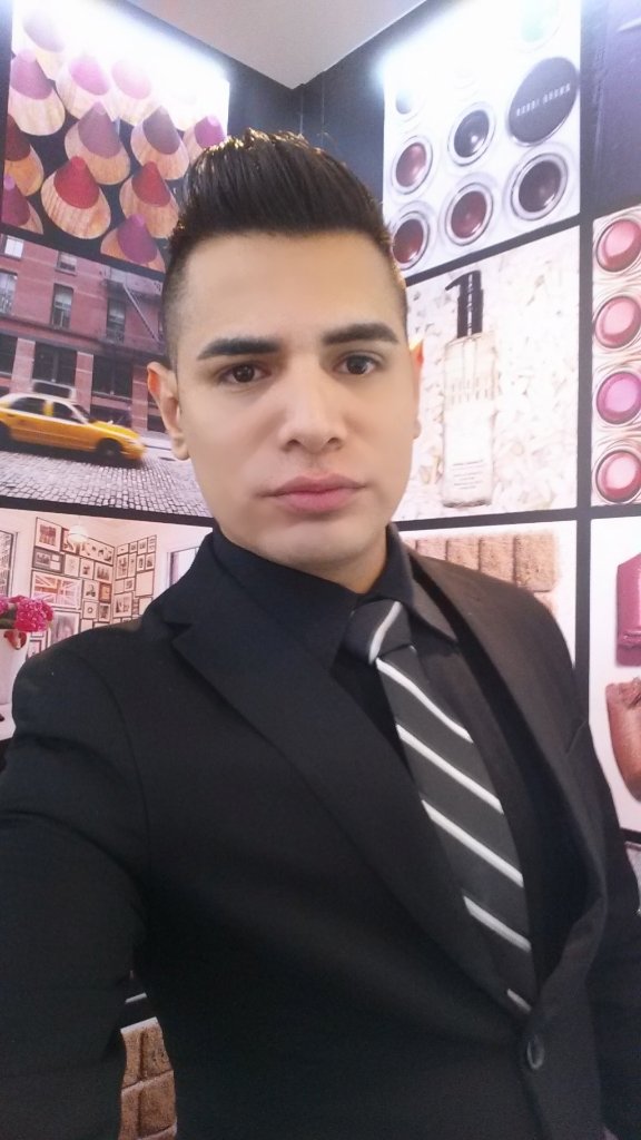 Jordanrush25's tweet photo. Bobby  brown  monterrey https://t.co/5E8Y1IWwxy