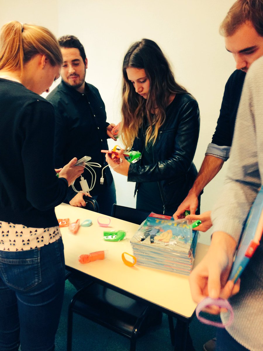 EstellePrusker's tweet photo. #microagence études @audencia_com : belle journée de soutenance ! Merci @telenantesinfo @OuestFrance pour ces beaux sujets & les goodies 😀 https://t.co/Huxj8PLt0a
