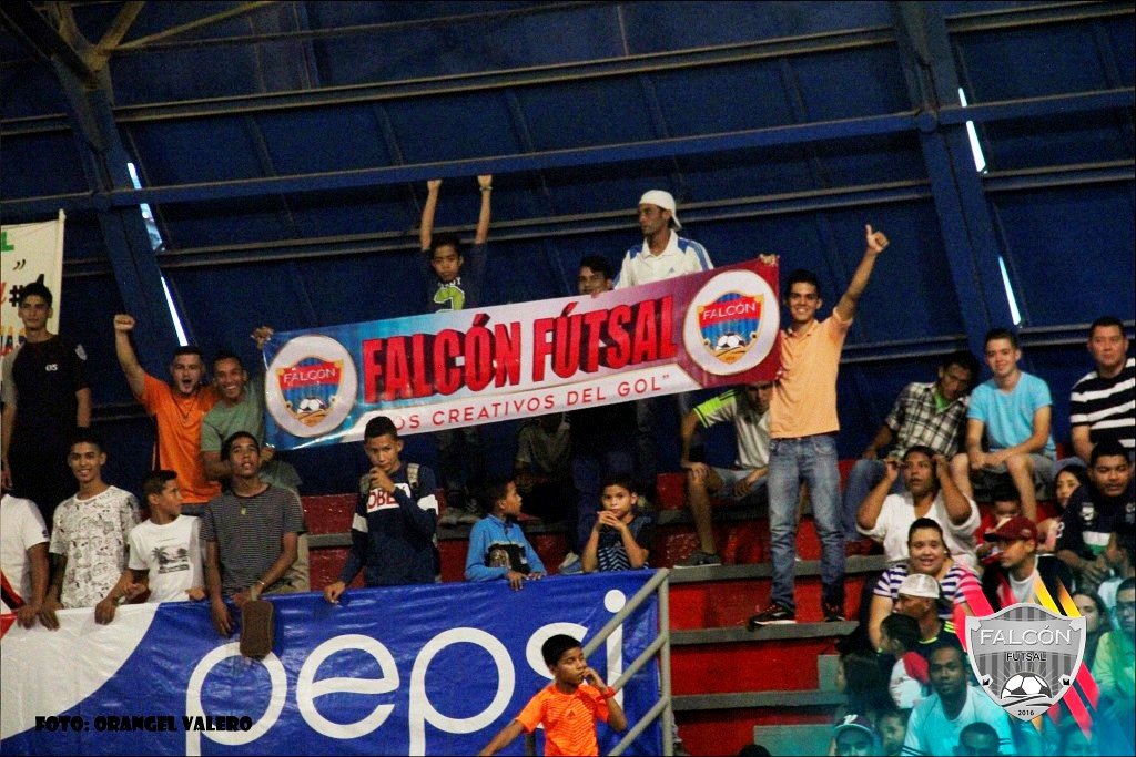 falconfsoficial's tweet photo. Somos la Mejor afición!
Somos los Creativos del Gol!
#FalconFS
#JuntosSomosMas https://t.co/RhTYkKUUjk