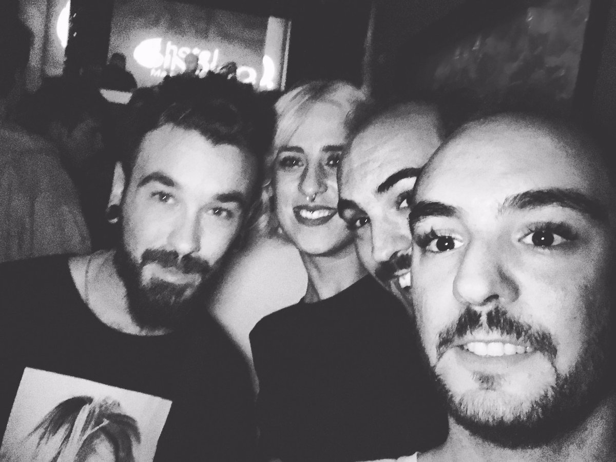 Daniel_Silvstre's tweet image. Tarde de #Magnetic, Tarde de Streaming.... #Uner #chelinamanuhutu