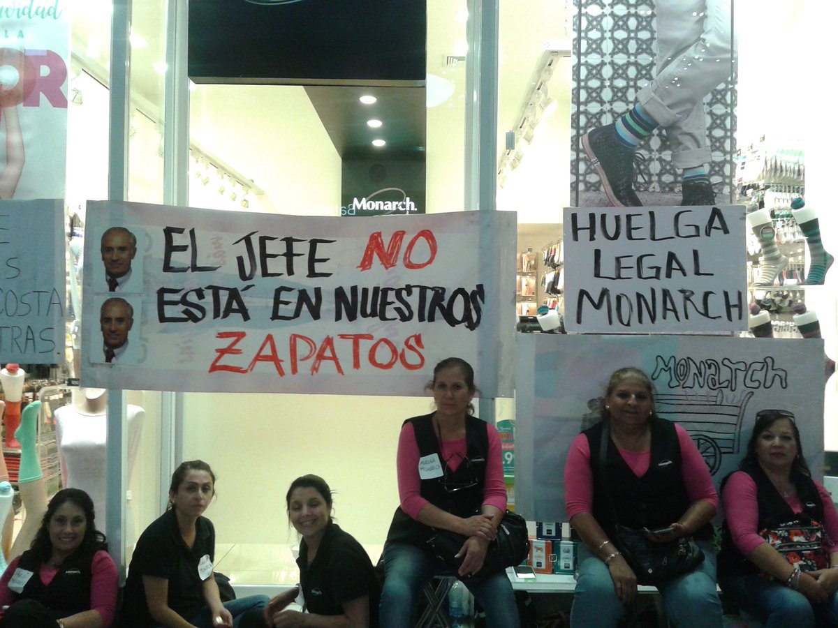 pollispollis's tweet photo. #monarch en huelga en #araucomaipu @chv @TVN @biobio @canal13 @Mega . https://t.co/s1dIzd8RhI