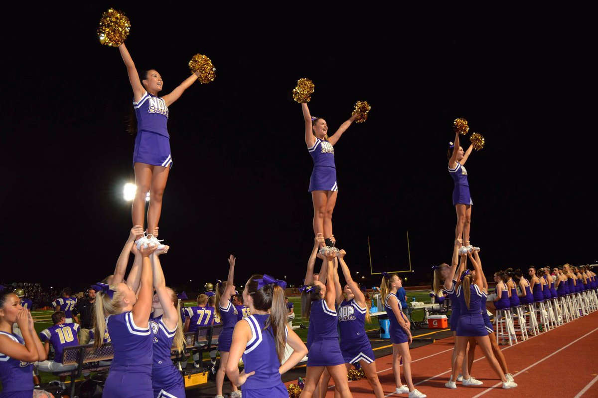 NDPCheer's tweet photo. So thankful for our cheer and spirit line family💜 #happythanksgiving https://t.co/noIyjg3jCi
