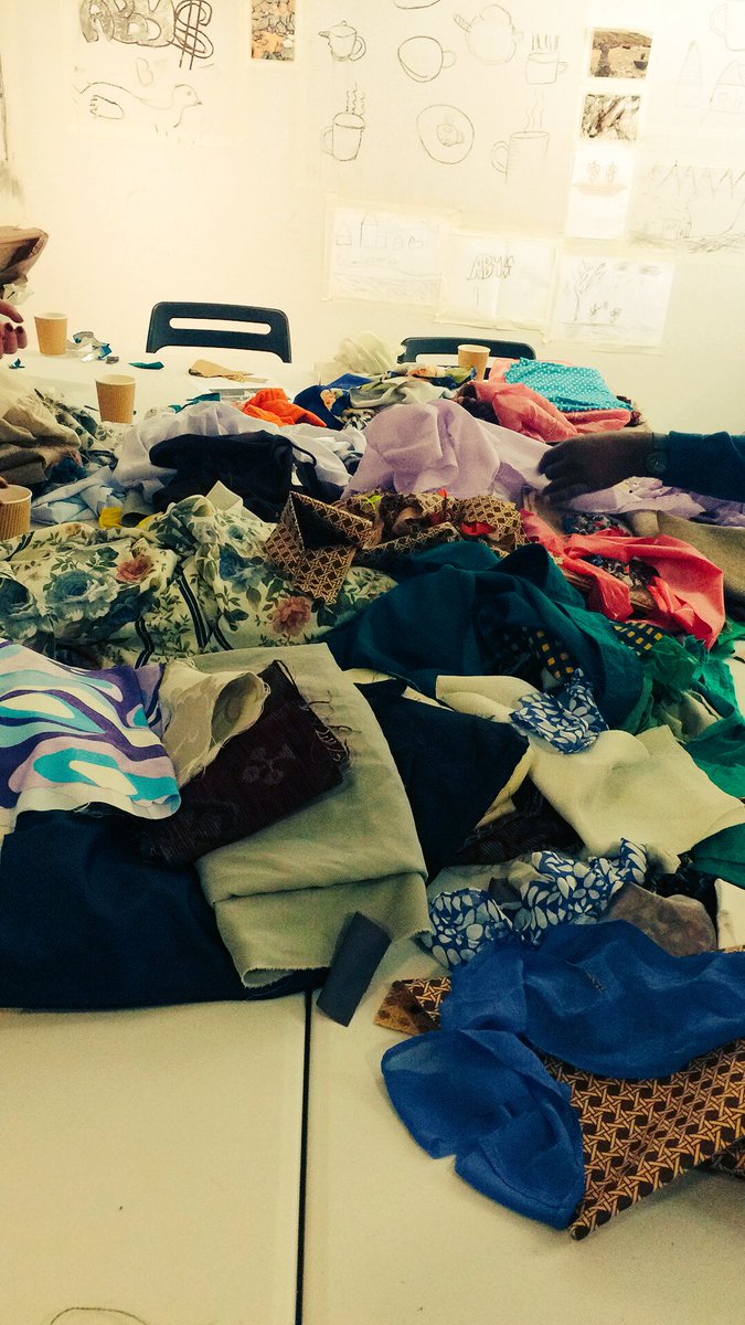 eyv_eyv's tweet photo. Last session working with #clothclub @mimamodernart , a lovely day with inspirational people #buildingacreativecommunity https://t.co/t9KolPP583