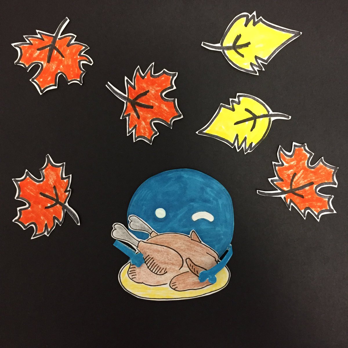 SochatApp's tweet image. Enjoy the time with your loved ones on this holiday. Happy Thanksgiving everyone! 🦃😊