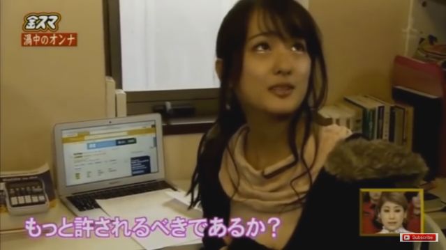 HEAT2009's tweet photo. 先日、蓮舫の娘が金スマに出演。NZの高校生で、今は日本の大学受験のため一時帰国中だと紹介してた。机に向かっていたこの19歳の高校生にいま何をしてたのと訊くと、FTAに関するレポートを書いていたと返答。NZは先日TPP関連法を議会で可決。TPP批准間近の日本、最大野党の党首は蓮舫。 https://t.co/gpNxyS8aUv