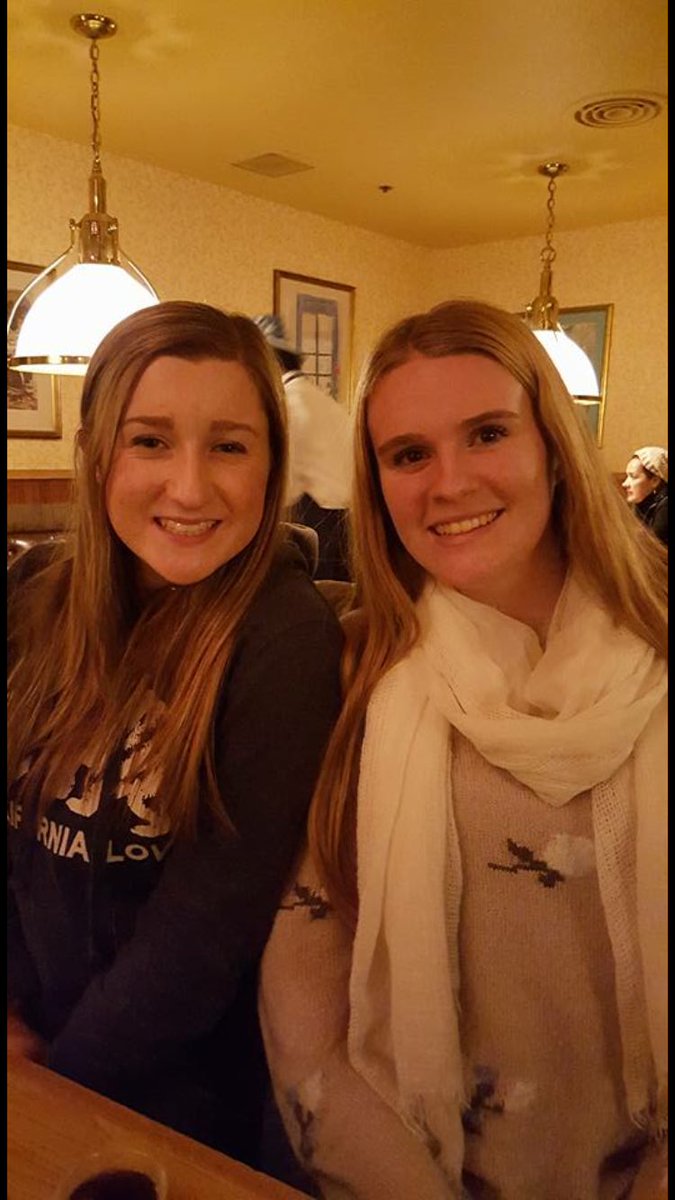ci_mariie's tweet photo. Thankful that God gave me these people to do life with and love. Some of the best people anyone could ask for. @tramp0lineb00ty @JadeStacey3 https://t.co/tscEBlfKak