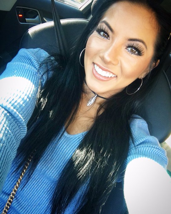 Happy turkey day!!!! Thank you for this business and all the people I met so far! I love you all🦃🙌🏻💖