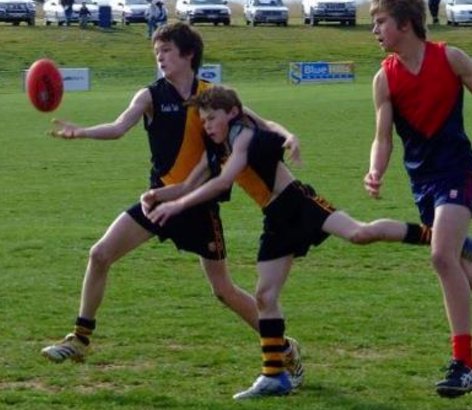 BWoonton's tweet photo. That's not a flash back...this is a flashback. @freodockers @LachieNeale27 #MassiveUnit https://t.co/wudcRsVkJj