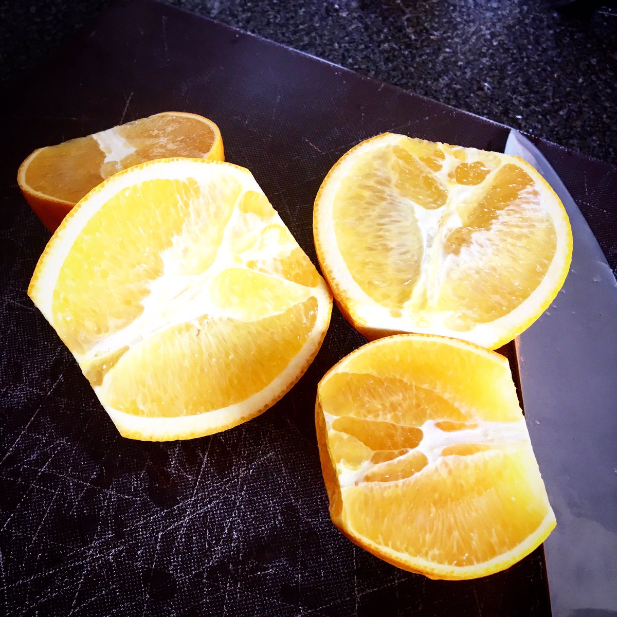 SpaExplorer's tweet photo. Holiday cooking and fine tuning recipes for my spa lifestyle cookbook. #rawfood #honey #spafood https://t.co/fhmk3pvXp5