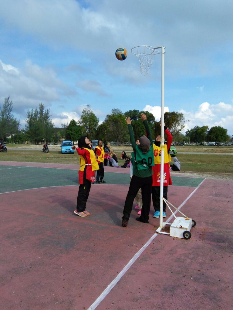 mppuniszaoffcl's tweet photo. #SAF8 diteruskan lagi! https://t.co/qSYrSCDF40