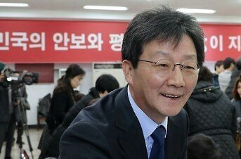 긴건같기도아닌것같기도한분