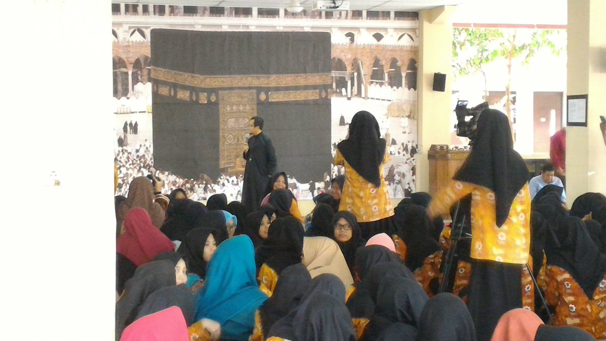 Kunjungan Ayahanda Yusuf Mansur kePesantren Tahfidz Daqu Putri Cikarang -Kamis, 24 Nov 2016