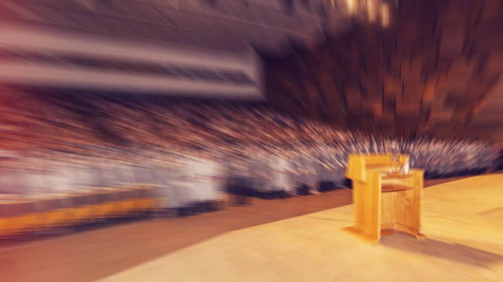 Ever wonder how speakers who don't use notes pull it off? Here's my 5 step method: bit.ly/2f7tbSb