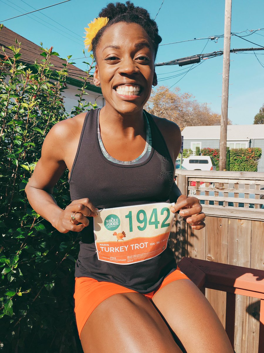 AlysiaMontano's tweet photo. Turkey Trot done! #5weeks2ttc complete! One of my best 5K openers! I went for the 6min mile pace as practiced and conquered! https://t.co/LZ2N5DDLzm