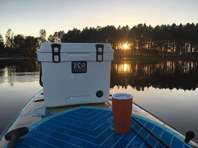 K2Coolers's tweet photo. Sunsets always look better from the water! #K2Lifestyle #K2Coolers #bassfishing #Element18 #Summit30 #yoloboard https://t.co/WPjnDgoPMR
