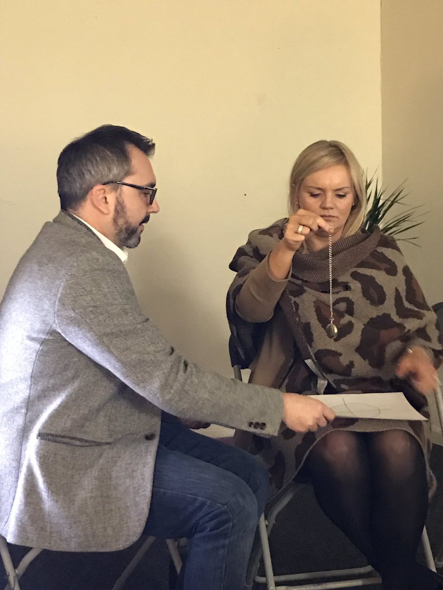 warrenyorkhypno's tweet photo. Great event with @LeanInBelfast tonight demonstrating mind over matter techniques and stress solutions. Thank you all. https://t.co/6bV2xerfFa