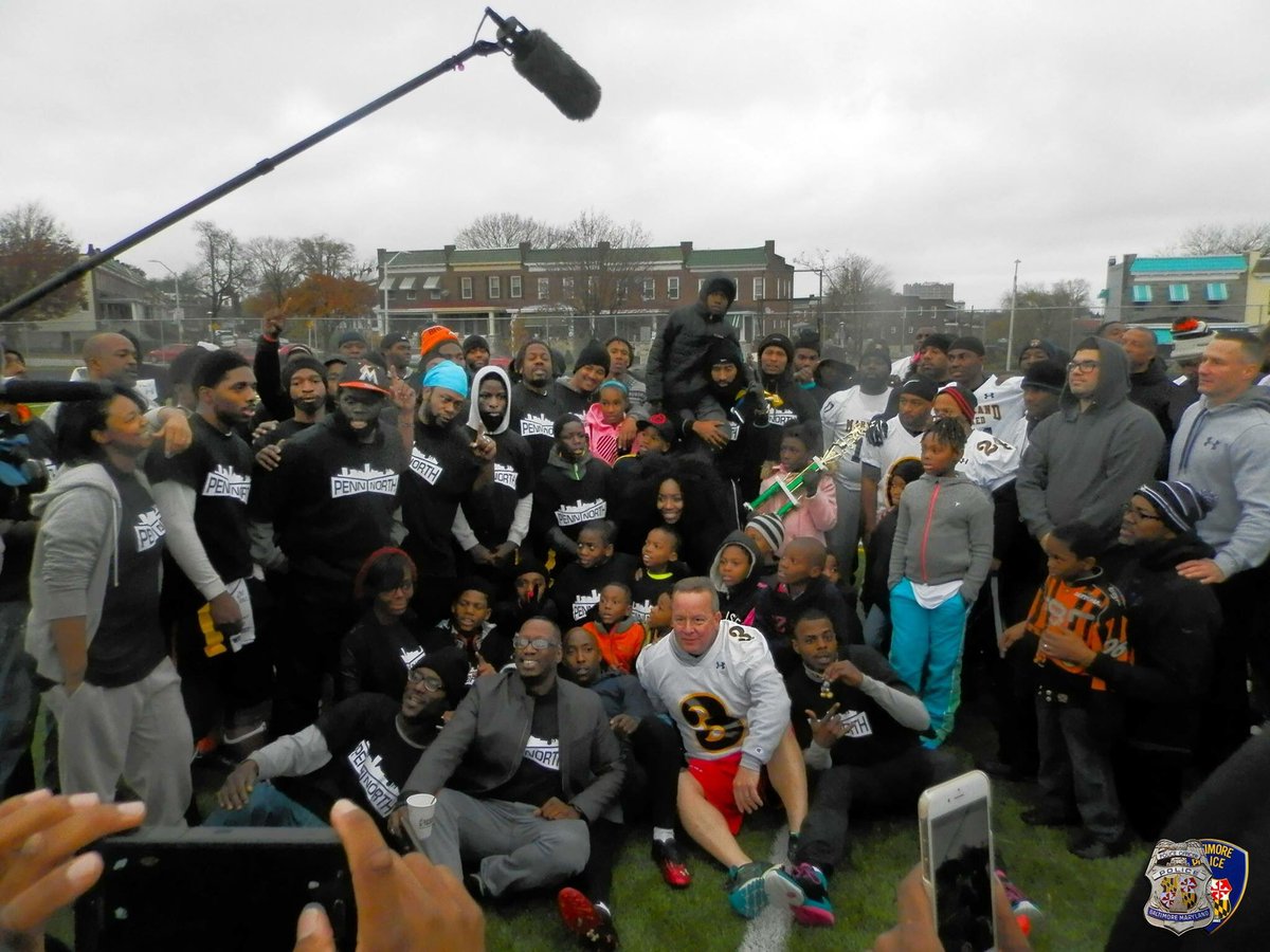 Looking for something fun to do this weekend? Join us for the 2nd annual Unity Bowl flag football game: facebook.com/BaltimoreCityP…
